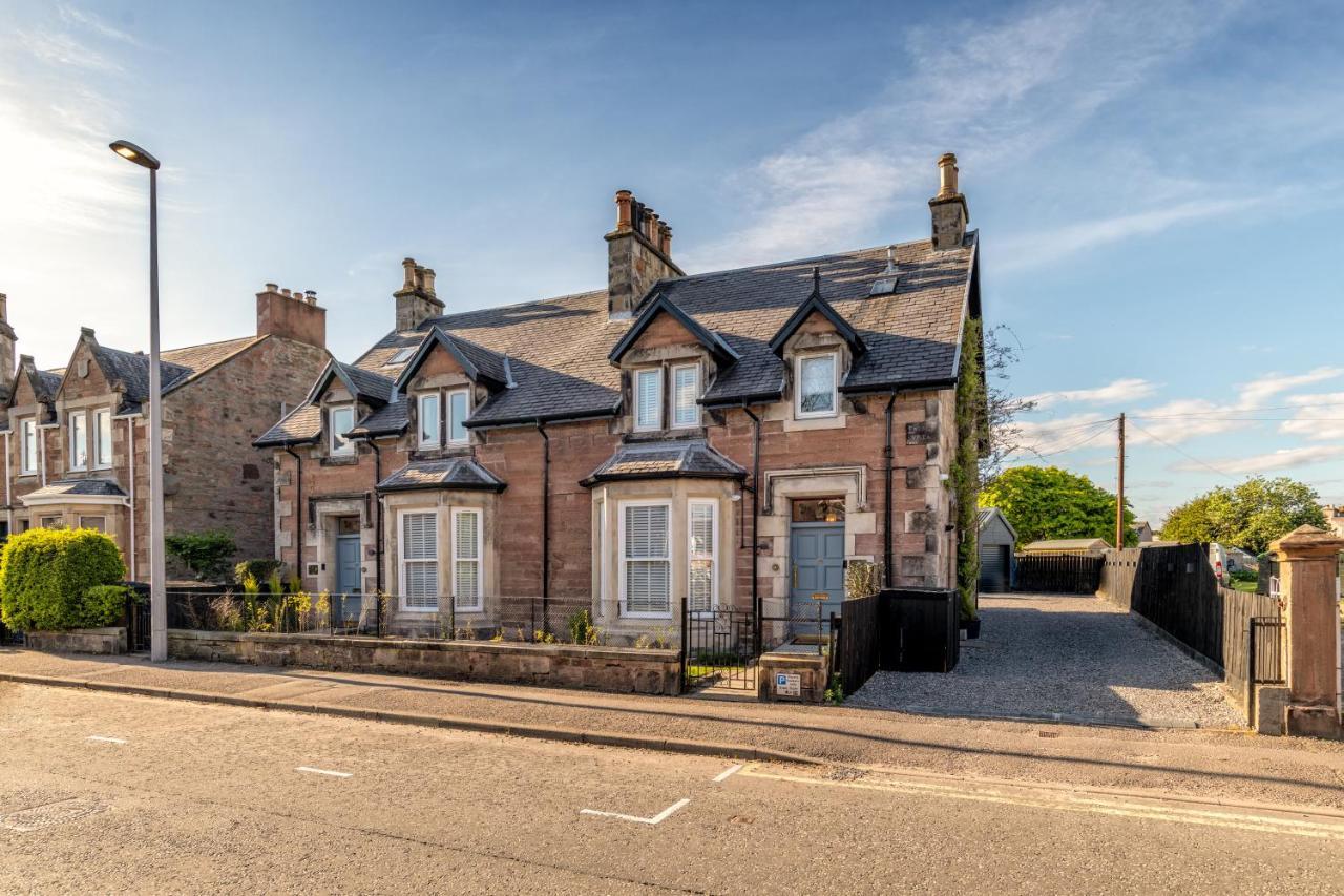Pamper Yourself In Our Double Sized Copper Tub -2 Bedroom Villa Inverness Eksteriør billede